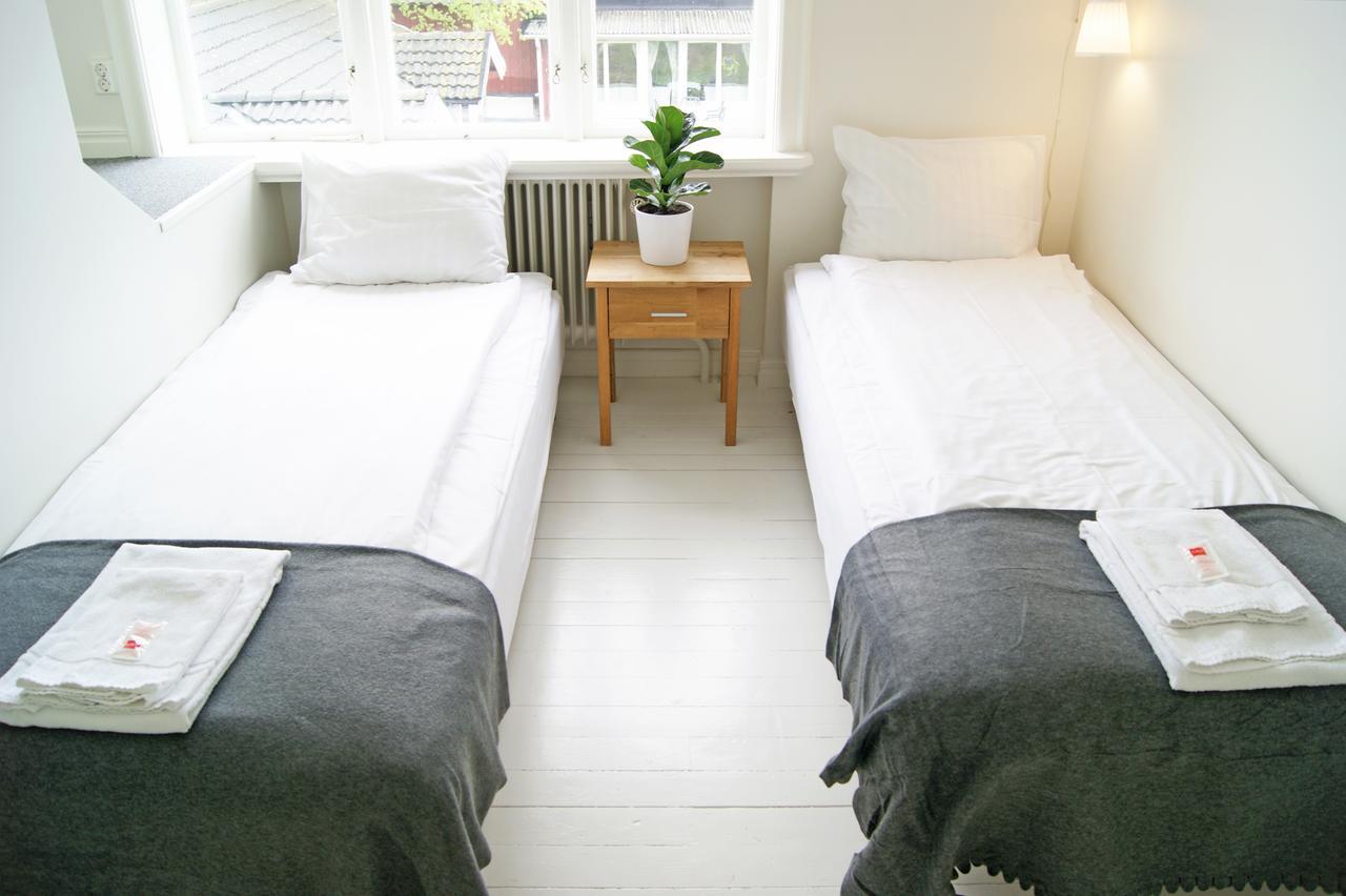 Alvaret Hotel & Hostel Lottorp Екстер'єр фото